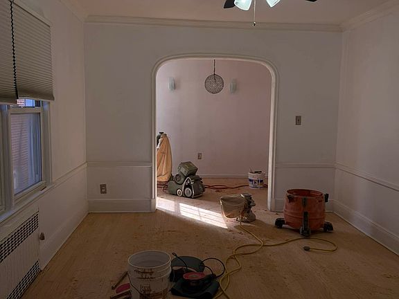 4th image of 71-41 Loubet St Floor 1