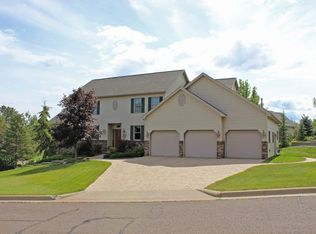 3718 N Ridge Rd, Duluth, MN 55804