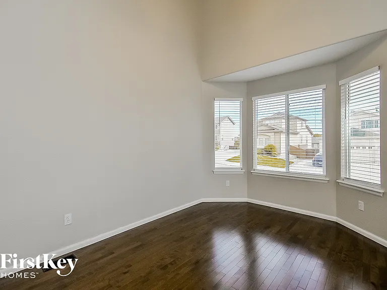 8308 Brook Valley Dr — Photo 5
