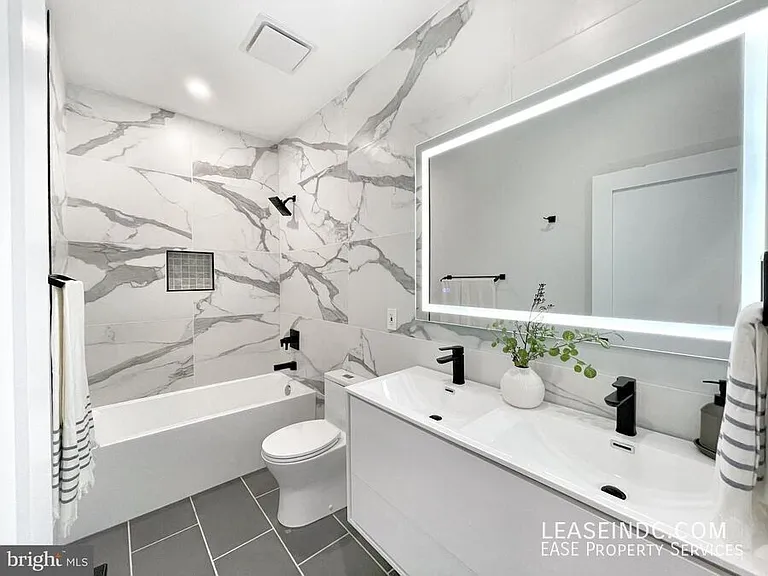 3524 Park Pl NW #2 — Photo 20