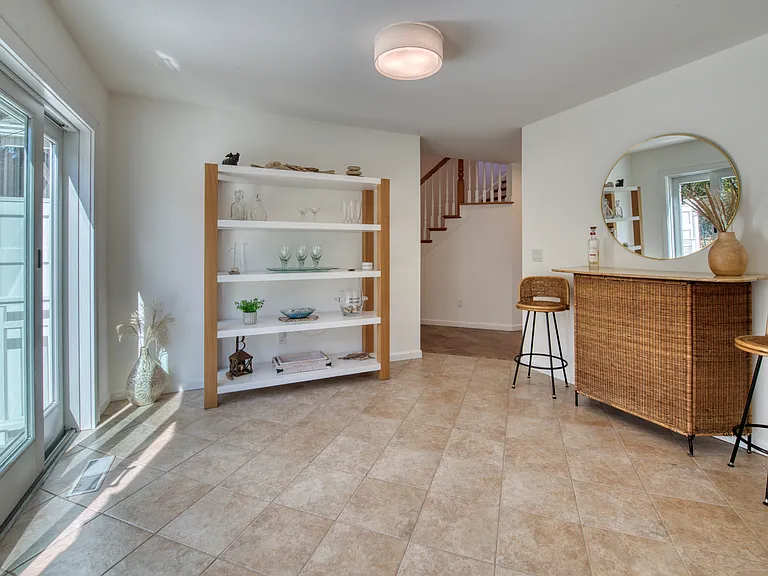 35 Fentwood Rd — Photo 9