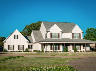 918 Woodford Cv E, Hernando, MS 38632