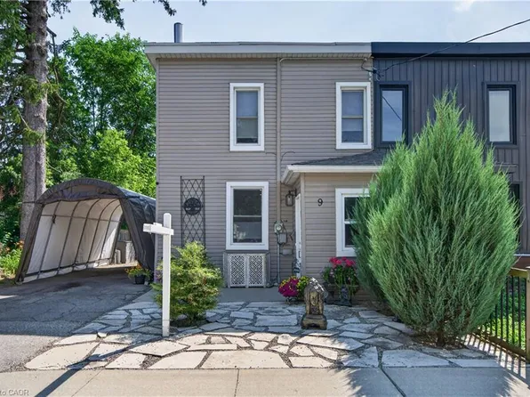 9 Davidson St, Cambridge, ON N1S 2T8