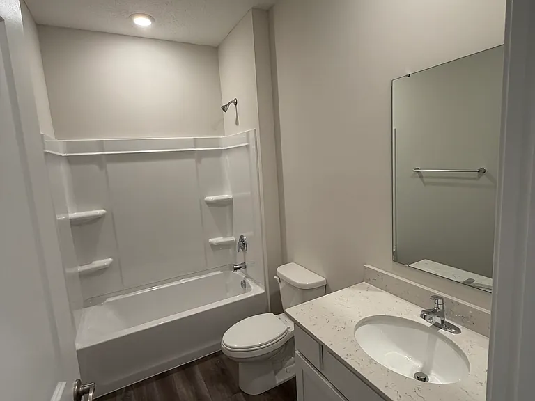 3185 Northerton Ct — Photo 3