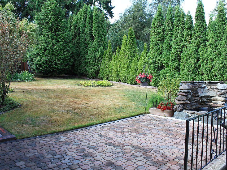 Fenced, private back yard
