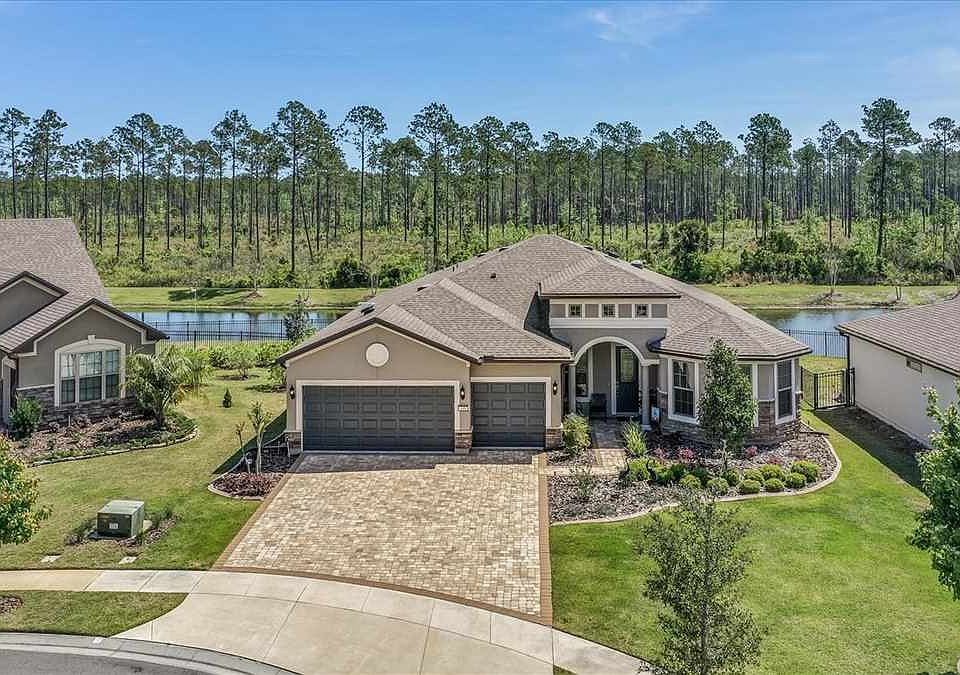 1st image of 448 Eagle Pass Dr