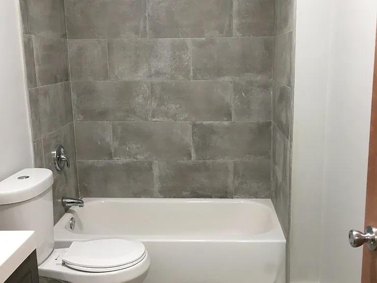 7718 S Broadway #A — Photo 17
