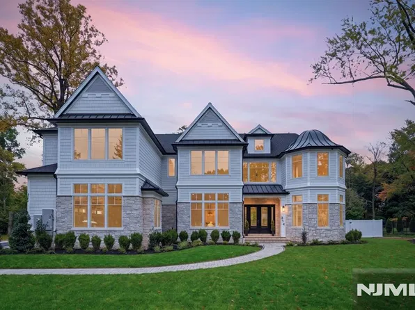514 Eugene Way, Wyckoff, NJ 07481