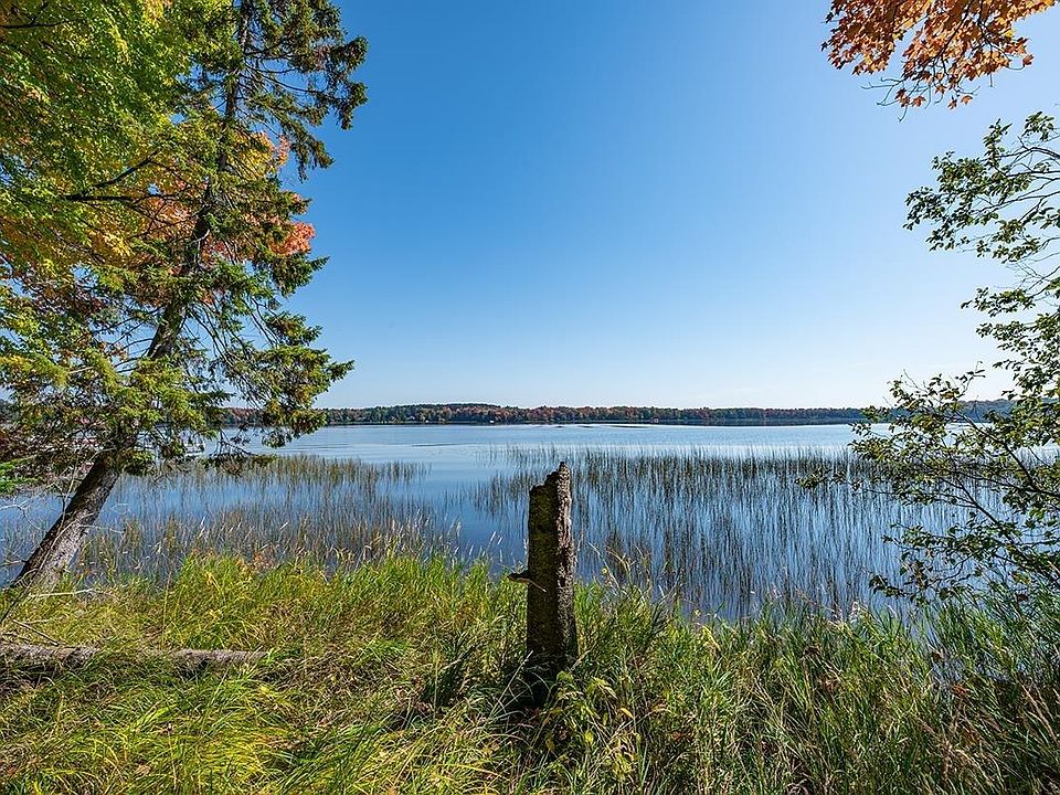 7738 W Birch Lake Rd, Winchester, WI 54557 Zillow