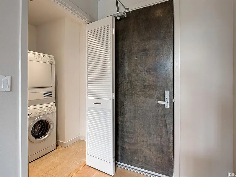 1600 Webster St #103 — Photo 9