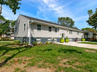 1809 W 4th St, Perry, IA 50220