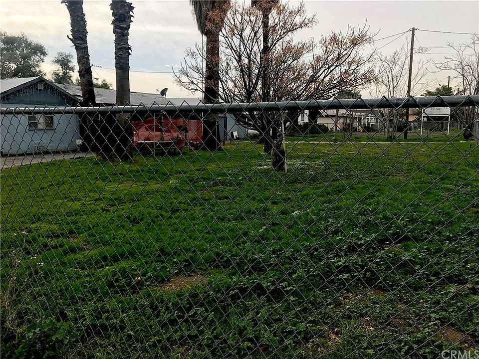 1st image of 2325 W 3rd Ave