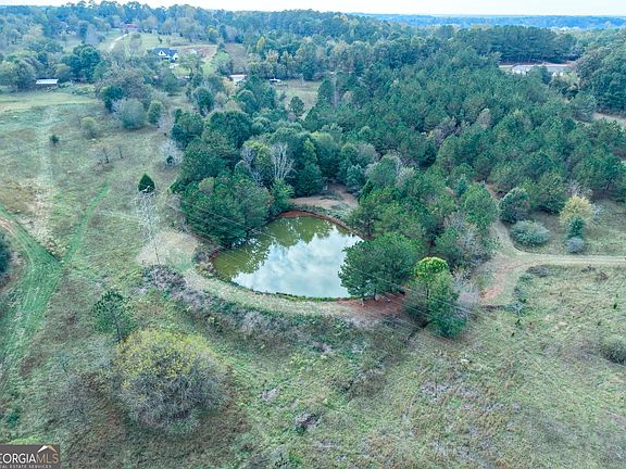4th image of 827 Moon Bridge Rd