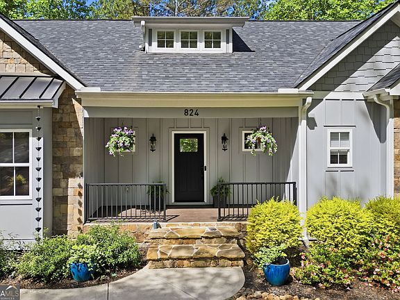4th image of 824 Bridge Rd #56