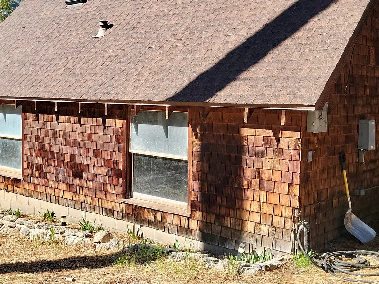 25250 Lodge Rd #B — Photo 4