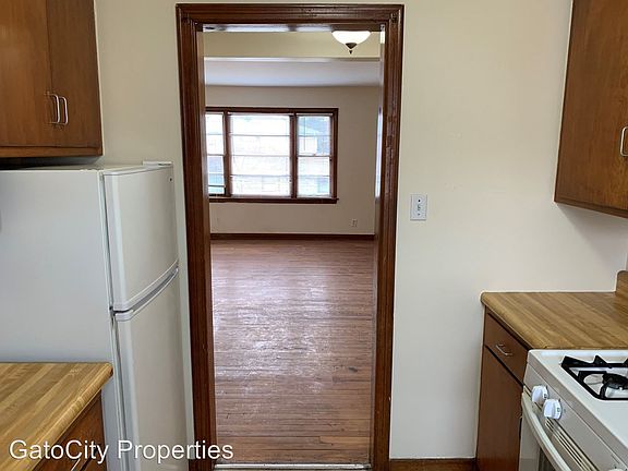 5th image of 2671 N 74th St APT 01