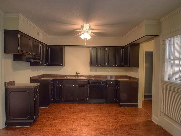 5th image of 5099 Oak Meadow Dr