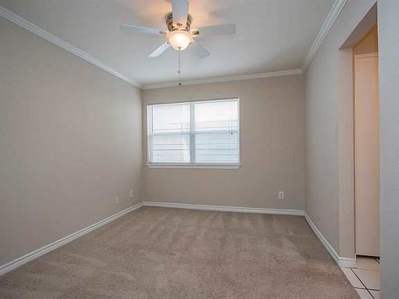 5th image of 1416 Hawthorne St APT 10