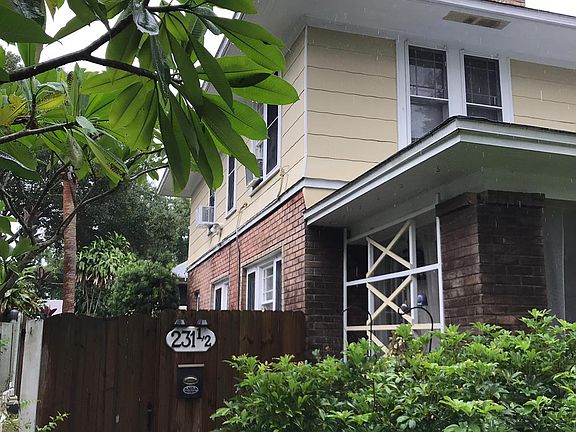 2nd image of 231 10th Ave N #5