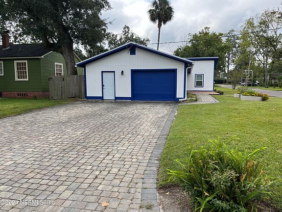 2nd image of 3596 CYPRESS Street