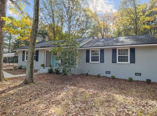 101 Robinson Ave, Matthews, NC 28104