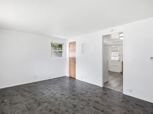 919 Dover Dr, South Bend, IN 46614