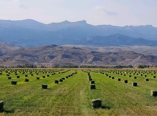 1222 Southfork Rd, Cody, WY 82414