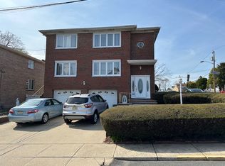 1023 Ponsi St #G, Fort Lee, NJ 07024