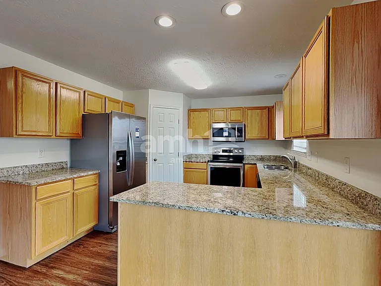 9302 Hardwicke Ln — Photo 3