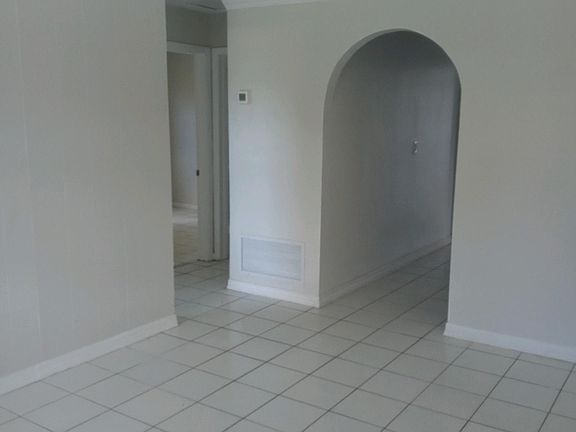 2nd image of 214 NW 5th Ave