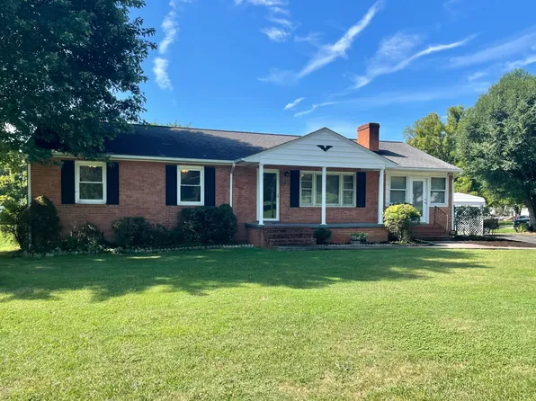 280 Fort Lewis Blvd, Salem, VA 24153