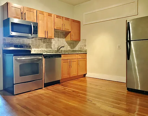 15 Park Vale Ave Photo 1