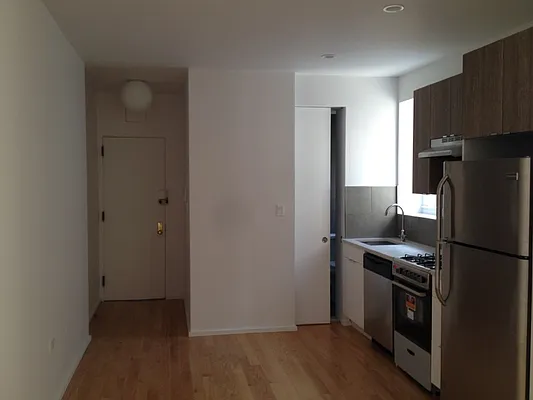 Rented by New Holland Residences | media 8