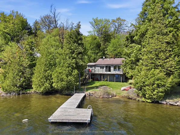 1320 Little Straggle Lake Dr, Dysart Et Al, ON K0L 1M1