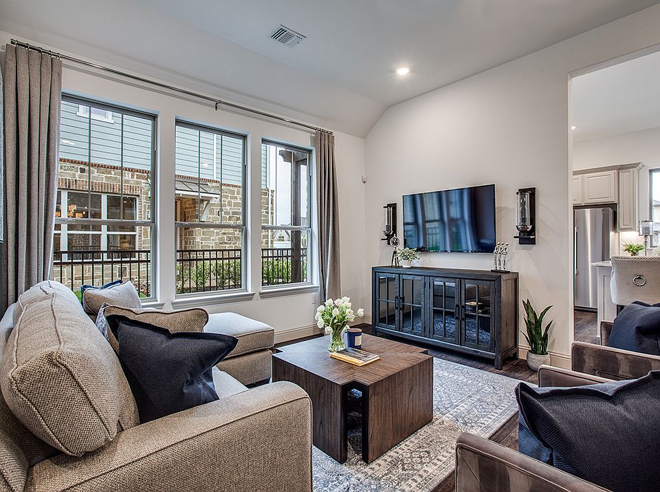 2nd image of 3806 Crested Eagle Way #Moax2p