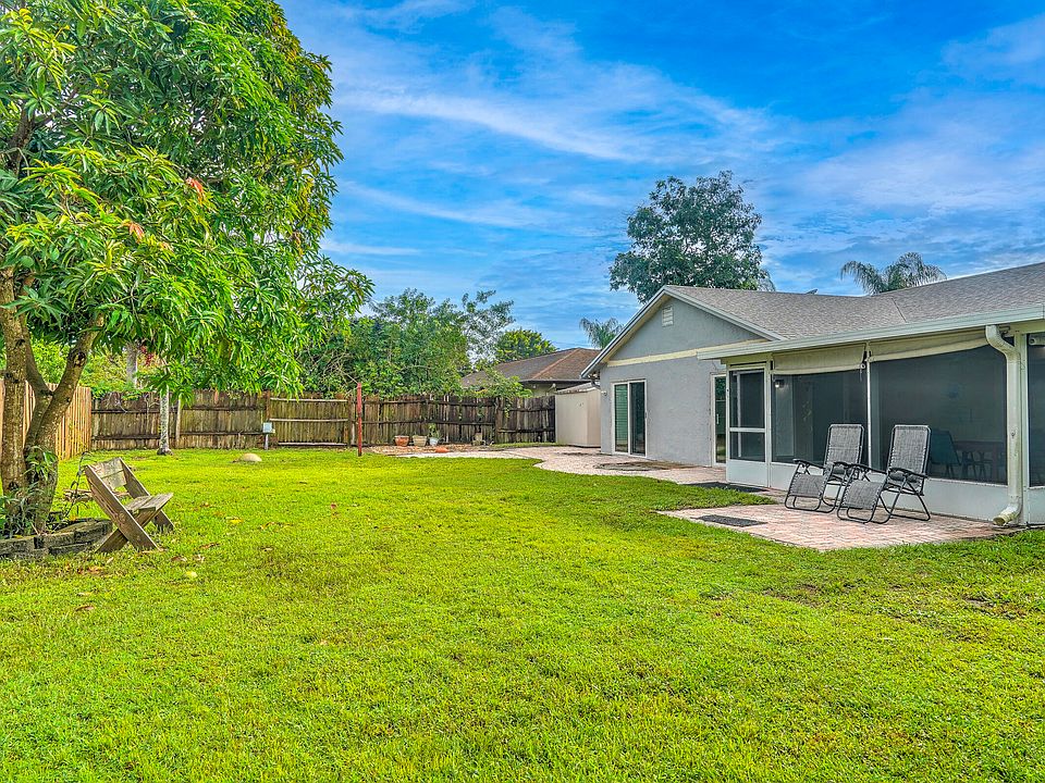 1st image of 113 Prado Street