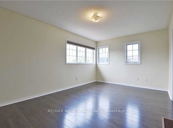 3rd image of 838 Golden Farmer Way