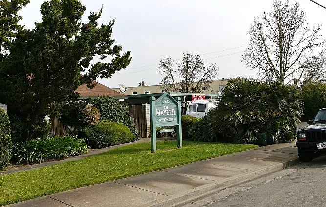 Mayette Apartments