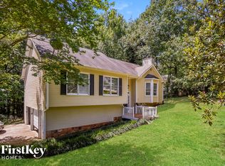 32 Whistle Stop Dr, Cartersville, GA 30120