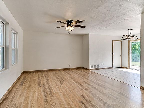 4th image of 808 Del Haven Dr