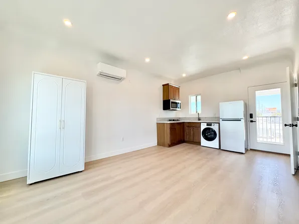 8957 Hargis St #2, Los Angeles, CA 90034