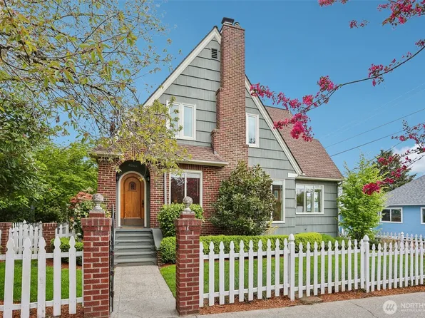 4064 SW Hill Street, Seattle, WA 98116