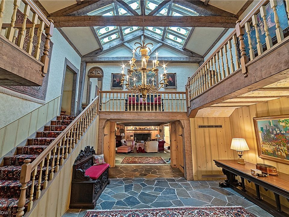 3450 Roundwood Rd, Hunting Valley, OH 44022 MLS 4454701 Zillow