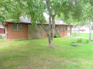 101 Edna Dr, Palestine, TX