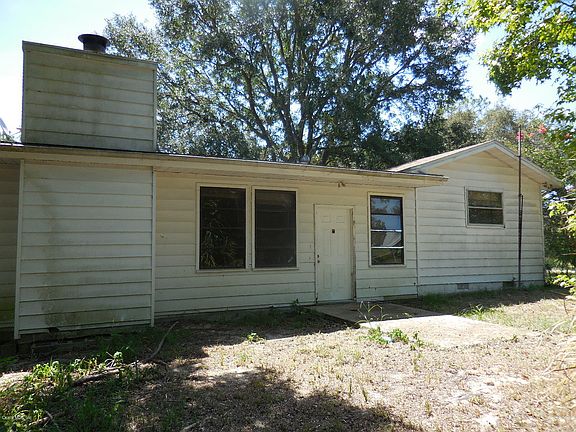 4th image of 1560 NE State Road 121