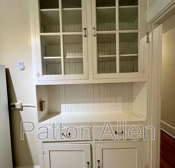 19 Saluda St #4 — Photo 11