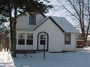 400 2nd Ave #C, Silvis, IL 61282