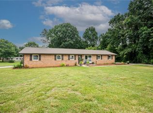 357 Pop Davis Rd, Taylorsville, NC 28681