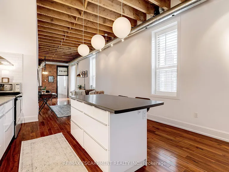 205 King St E #2 — Photo 20