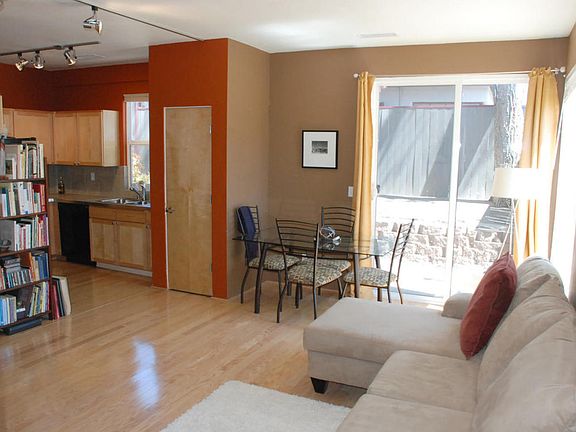 4th image of 1101 Martin Luther King Ave NE APT 7